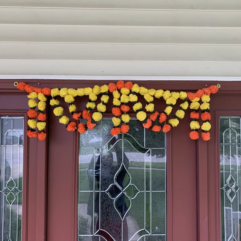 Marigold Jasmine Door Toran Hanging Valance Marygold Garland Mantle Window Decor Bandarwal Puja Diwali Decoration Day of the Dead Dia De Los Muertos Mexican Fiesta Halloween Decor (40 Inch)