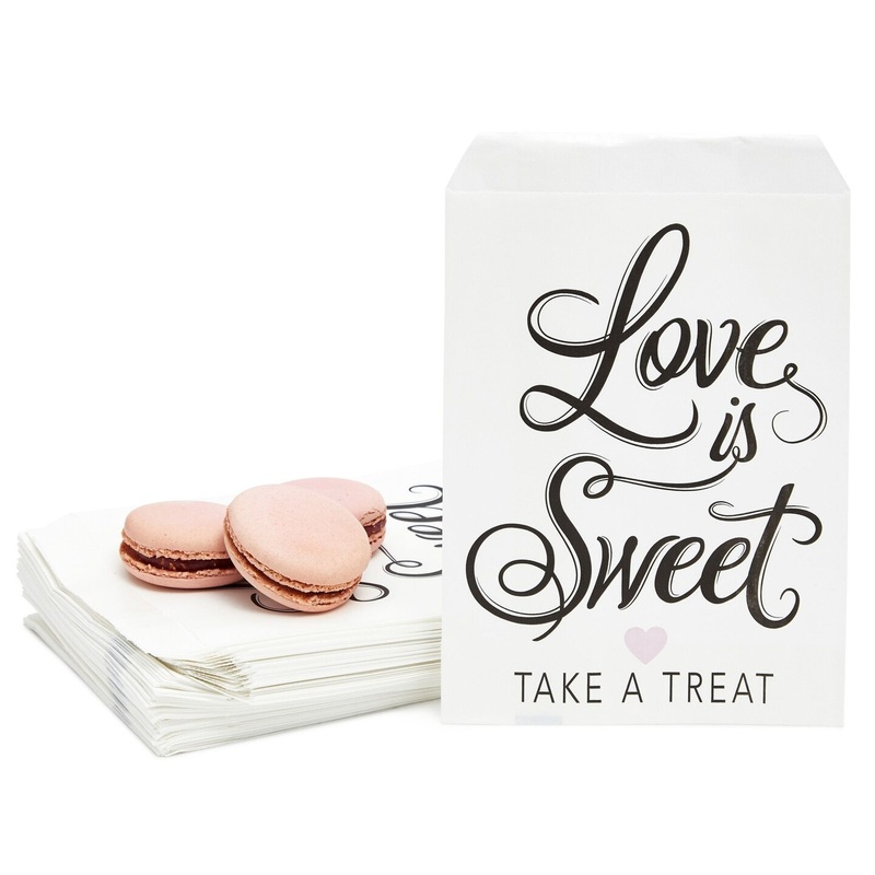 100 Pack Love is Sweet Paper Treat Bags, Party Favor Bags for Kids Goodie, Gifts, Decorations, 5×7 in