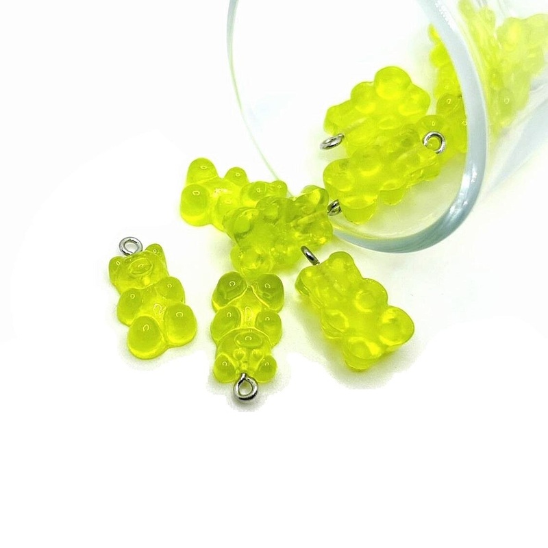 4, 20 or 50 Pieces: Neon Green Gummy Bear Resin 3D Charms with eye screw