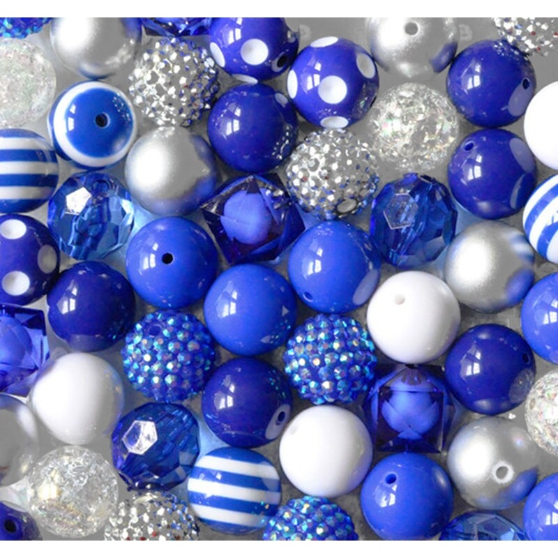 20mm Royal and White acrylic bubblegum bead mix